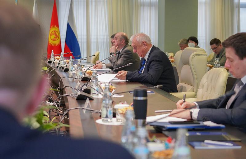 <span>پیش نویس توافقنامه بازار مشترک گاز طبیعی اتحادیه اقتصادی اوراسیا تهیه شد</span>
