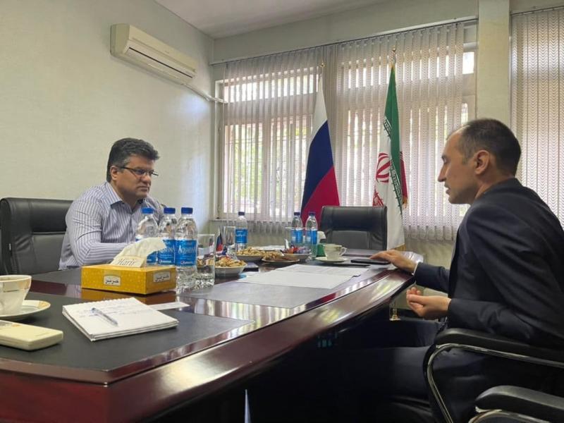 <span>ژیگانشین: شرکت های روسی علاقمند به همکاری با ایران هستند</span>
