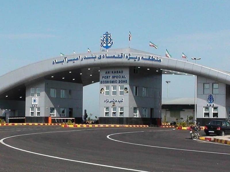 <span>بندر امیرآباد، قطب صادرات کالاهای کانتینری در شمال کشور می شود</span>
