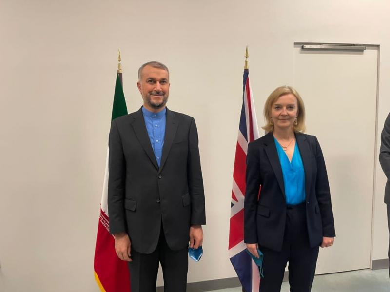 <span>امیر عبداللهیان: انگلیس توجه نماید که عمل به تعهدات تنها راه بازسازی روابط است و تهران به هر گام مثبت جواب متناسب می‌دهد</span>

