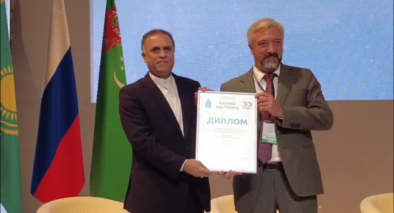 <span>درخشش فیلم سازان ایرانی در مسابقات ششمین همایش رسانه ای خزر بدون مرز در آستراخان روسیه</span>

