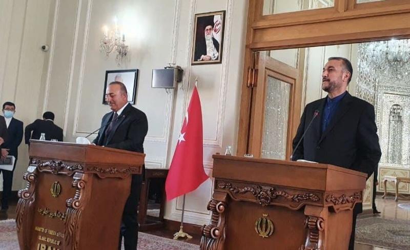 <span>Иран и Турция договорились начать переговоры по дипломатической линии на предмет Дорожной карты долгосрочного сотрудничества</span>
