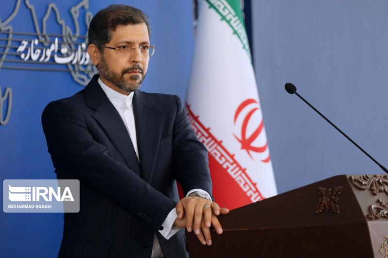 <span>سخنگوی وزارت امور خارجه در پاسخ به اظهارات وزیر خارجه انگلیس: استفاده از اینگونه گزاره‌ های نخ‌ نما شده‌ و تهدید های تو خالی، از مسئولیت حقوقی و اخلاقی این کشور در نقض برجام نمی‌کاهد</span>
