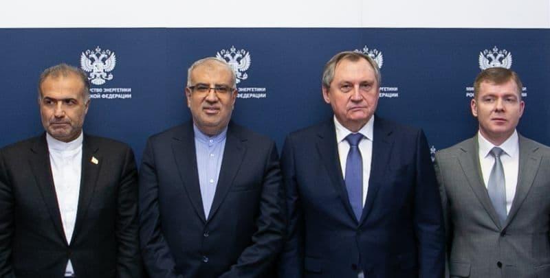 <span>Министры нефти и энергетики ИРИ и РФ рассмотрели пути своповых поставок энергоресурсов через территории своих стран</span>
