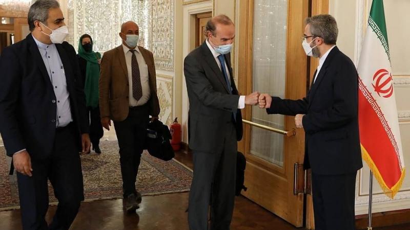 <span>خبرنگار اتریشی: انریکه مورا سه‌ شنبه به تهران می‌آید</span>
