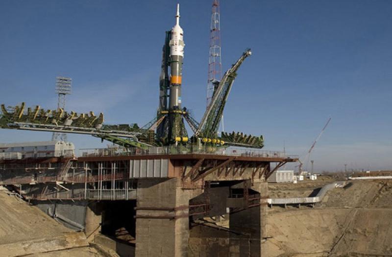 <span>ماهواره بر قائم بزودی برای پرتاب آماده می‌شود</span>
