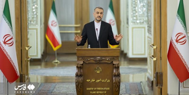 <span>امیرعبداللهیان: اوکراین مدرکی درباره پهپادها ارائه نداده است</span>
