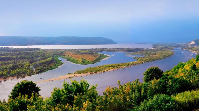 <span>برنامه جامع روسیه برای لایروبی کانال ولگا و تسهیل تردد کشتی‌های تجاری</span>
