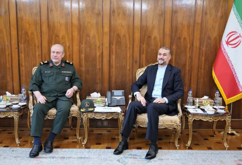 <span>سرلشکر صفوی: می‌توان شانگهای را از مسیر ایران به اوراسیا و بریکس متصل کرد</span>
