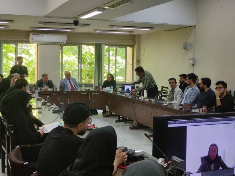 <span>استاد دانشگاه فردوسی:ارتباط دانشگاه های ایران و روسیه منجر به حل مسائل منطقه می شود</span>
