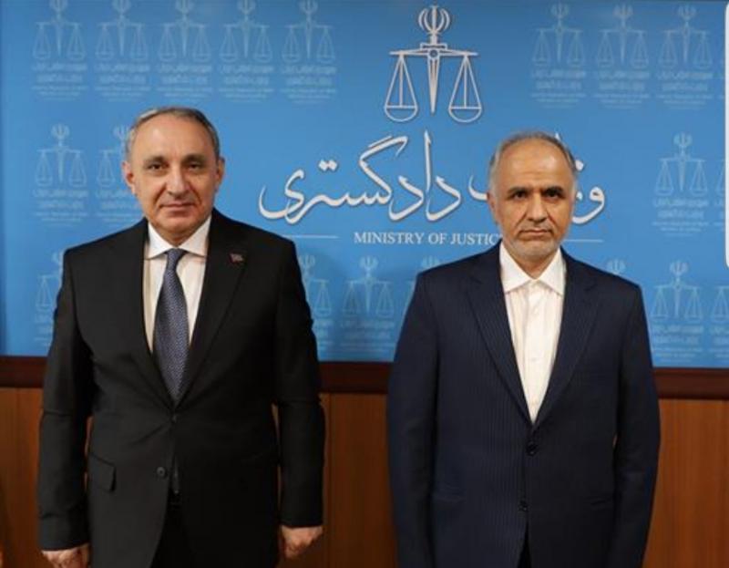 <span>توسعه مناسبات حقوقي و قضايي ايران و آذربايجان </span>
