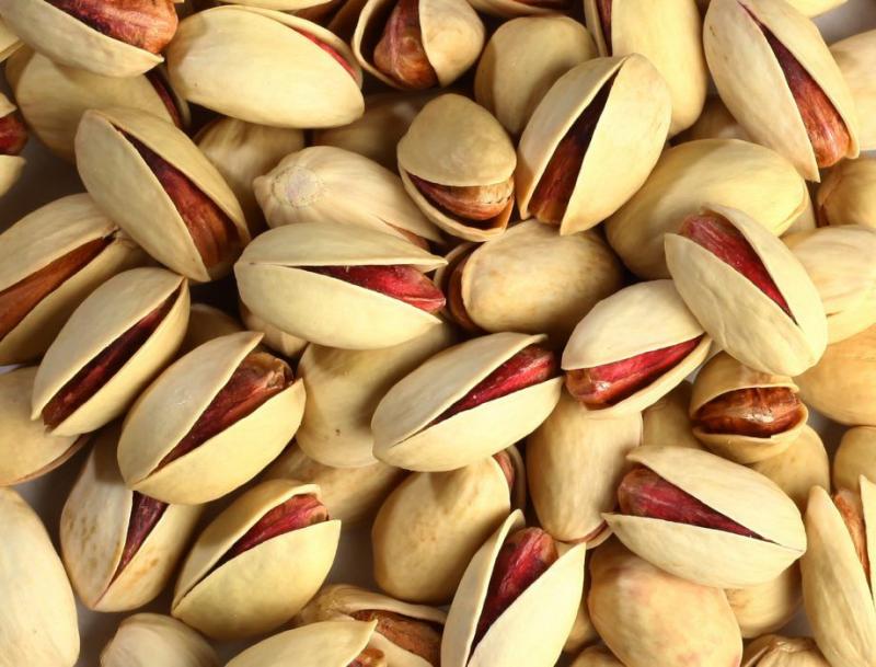 <span>صادرات ۹۱۰ میلیون دلاری پسته ایران در سال ۱۴۰۰</span>
